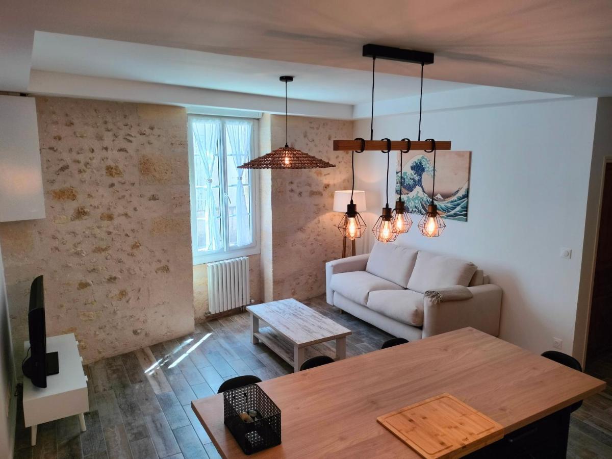 Logement Cosy Entre Vigne&Ocean Castelnau-de-Medoc Exterior photo